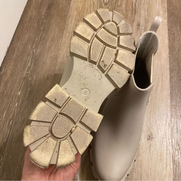 Jeffrey Campbell Platform chunky Lug Rainboots Chelsea ankle Boot Ivory Cream 8 - Picture 5 of 12